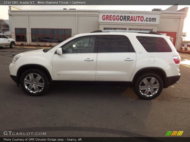 White Diamond Tricoat / Cashmere 2010 GMC Acadia SLT