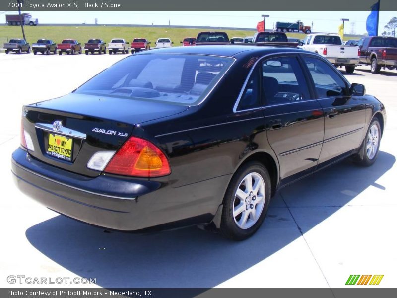 Black / Stone 2001 Toyota Avalon XLS