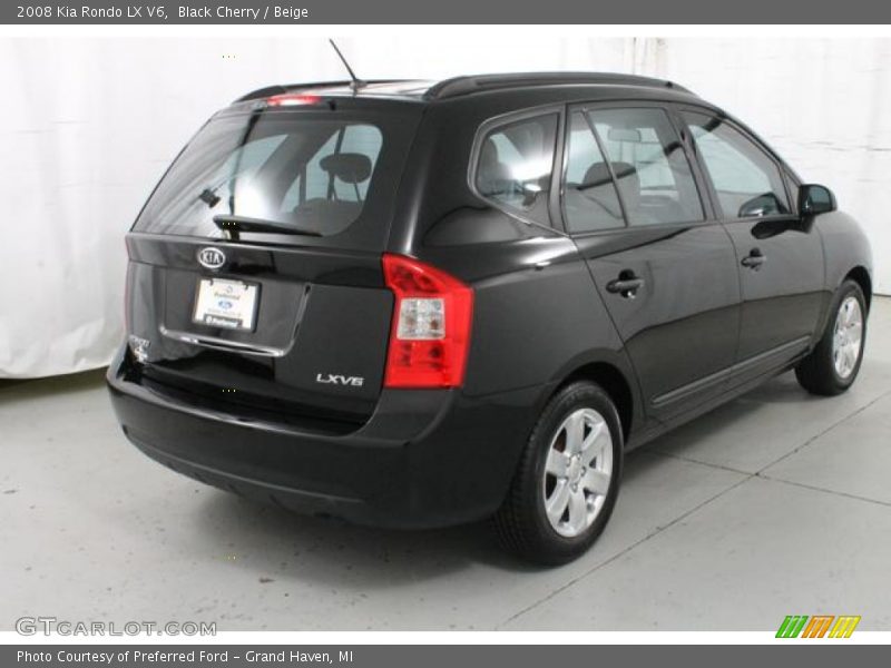 Black Cherry / Beige 2008 Kia Rondo LX V6