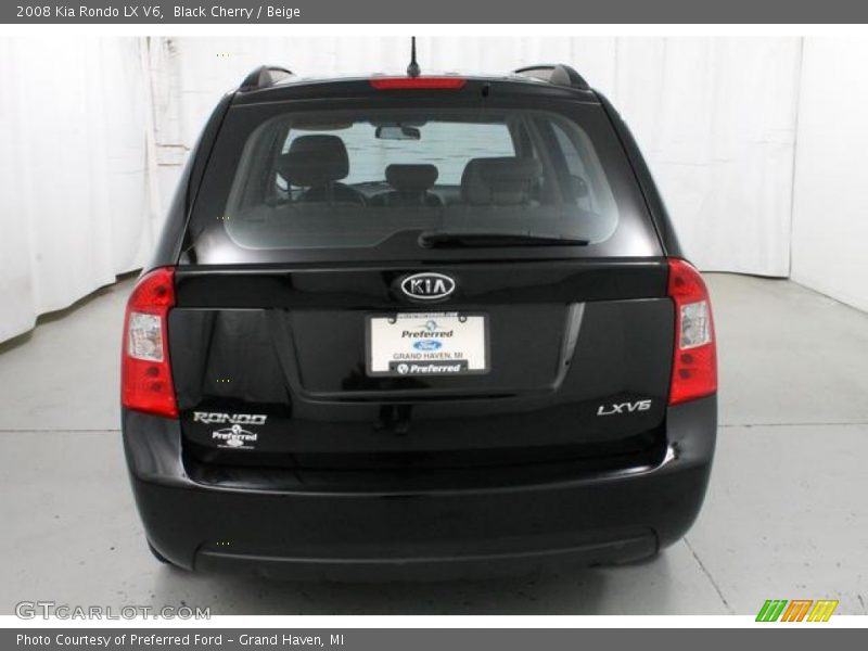 Black Cherry / Beige 2008 Kia Rondo LX V6