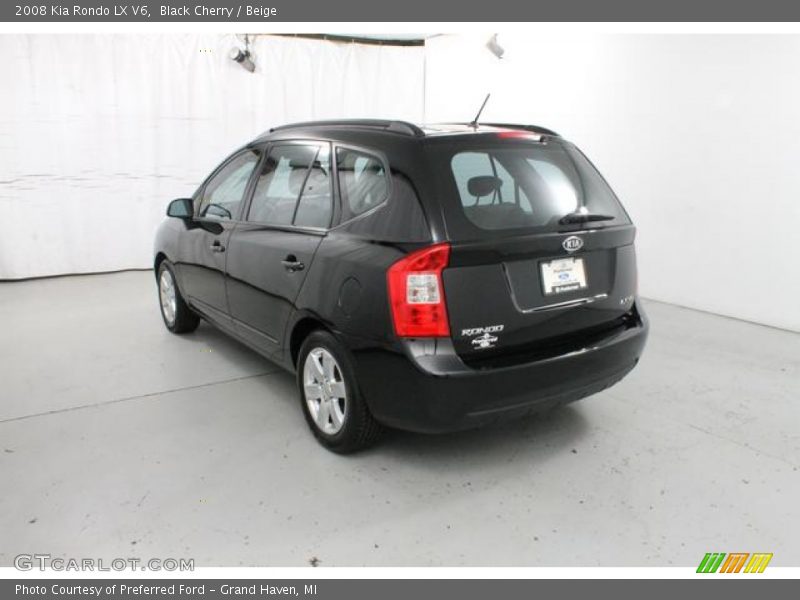 Black Cherry / Beige 2008 Kia Rondo LX V6