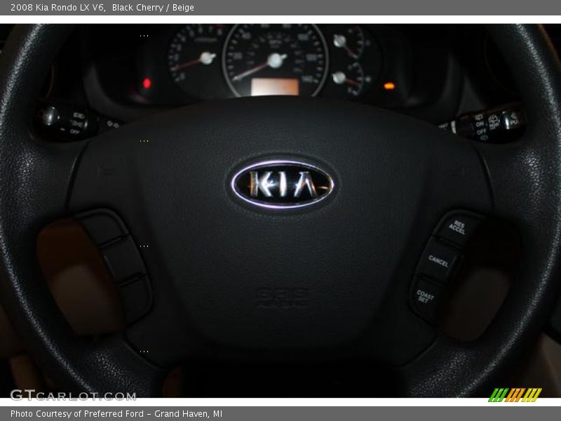 Black Cherry / Beige 2008 Kia Rondo LX V6