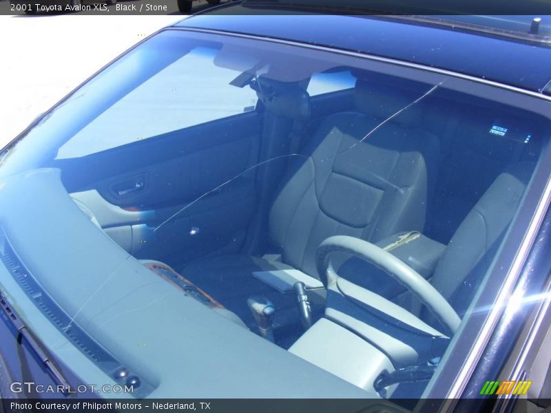 Black / Stone 2001 Toyota Avalon XLS