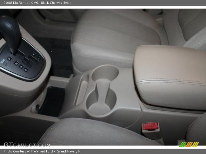 Black Cherry / Beige 2008 Kia Rondo LX V6