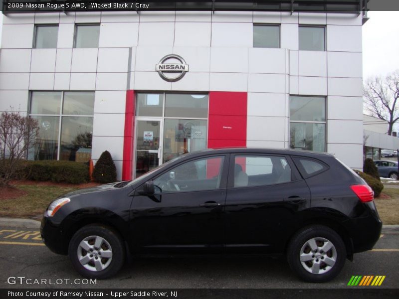 Wicked Black / Gray 2009 Nissan Rogue S AWD