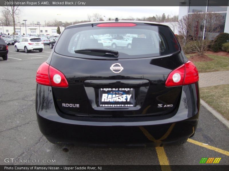 Wicked Black / Gray 2009 Nissan Rogue S AWD