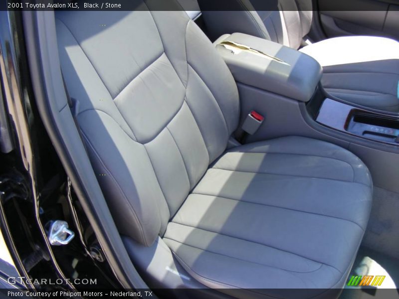 Black / Stone 2001 Toyota Avalon XLS