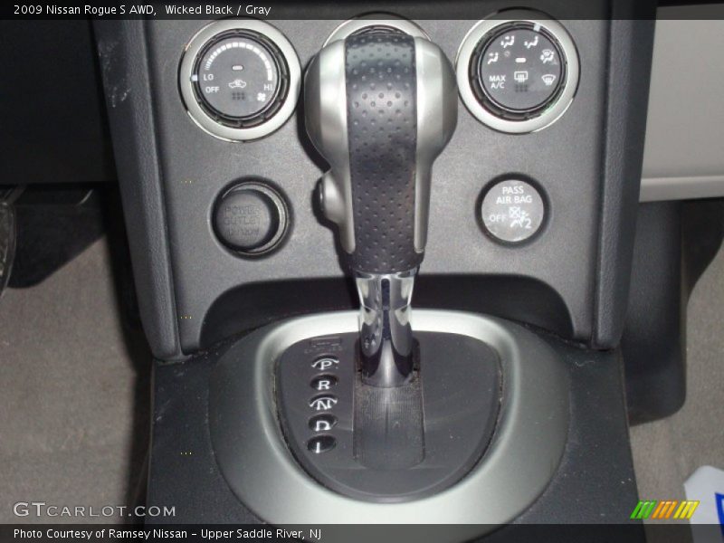 Wicked Black / Gray 2009 Nissan Rogue S AWD