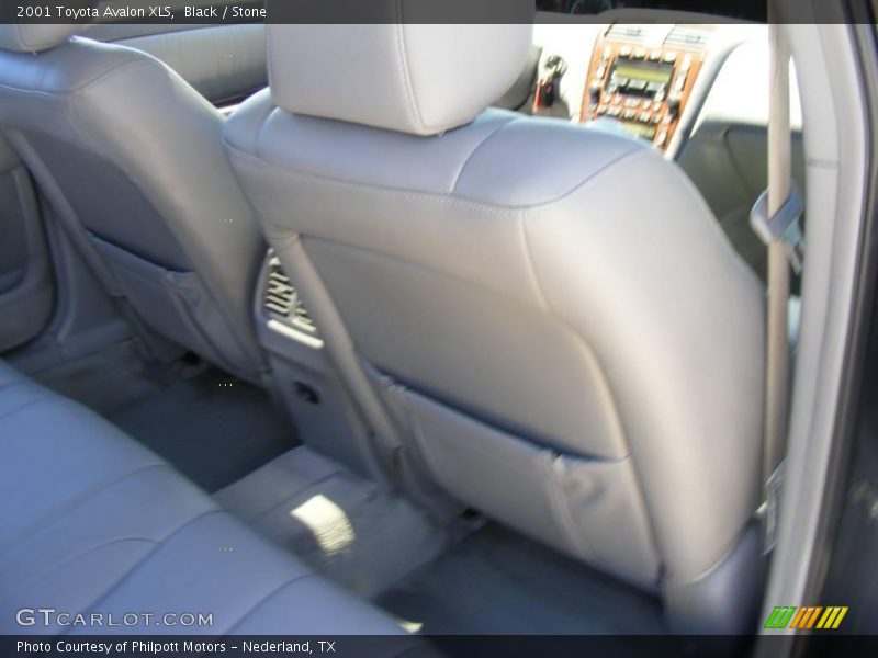 Black / Stone 2001 Toyota Avalon XLS