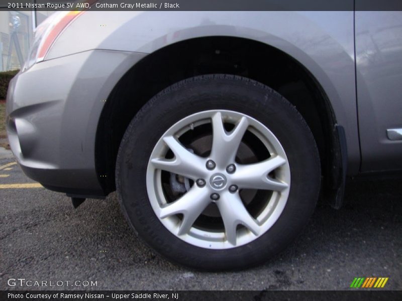 Gotham Gray Metallic / Black 2011 Nissan Rogue SV AWD