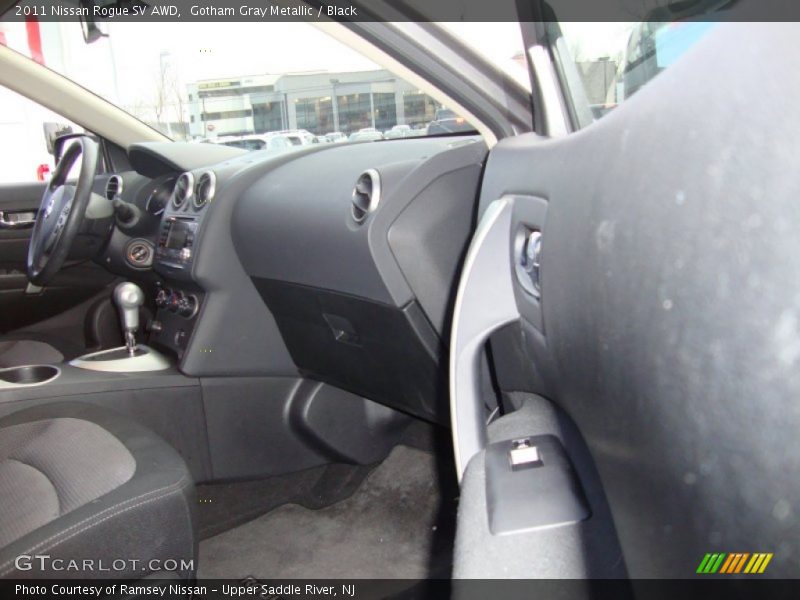 Gotham Gray Metallic / Black 2011 Nissan Rogue SV AWD