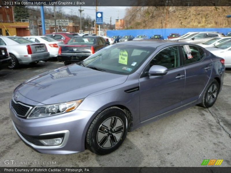 Front 3/4 View of 2011 Optima Hybrid