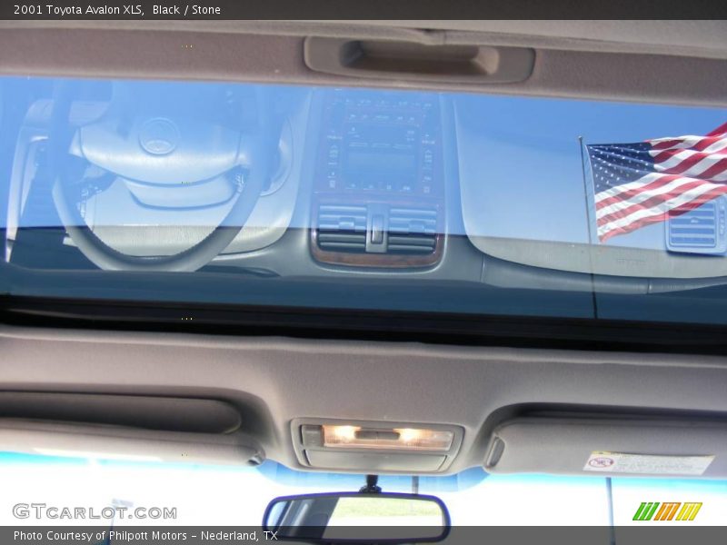 Black / Stone 2001 Toyota Avalon XLS