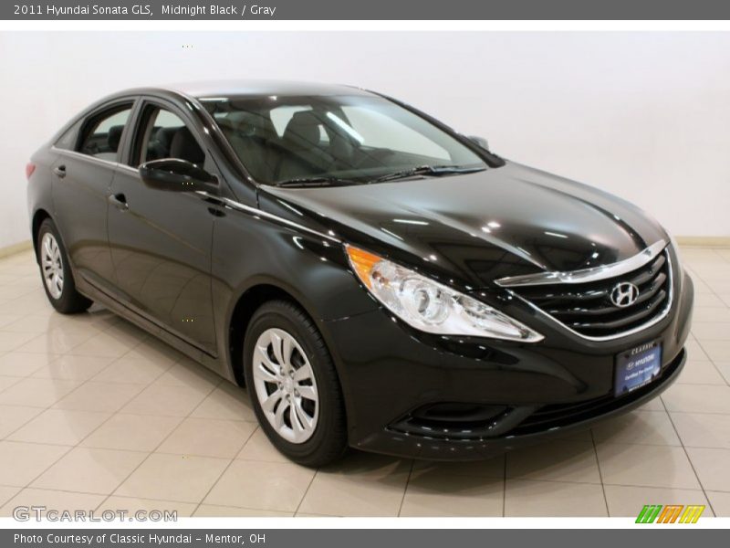 Midnight Black / Gray 2011 Hyundai Sonata GLS