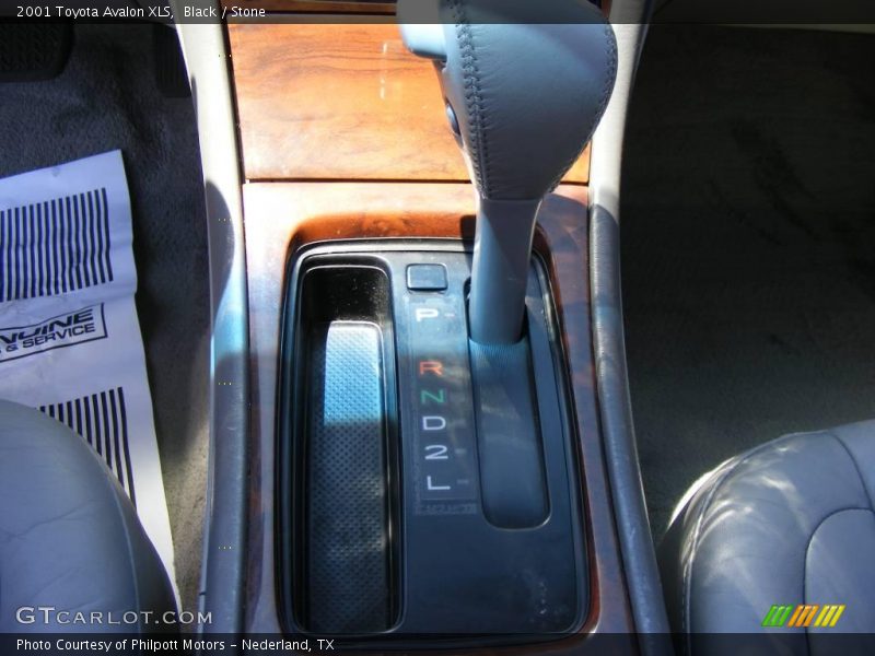 Black / Stone 2001 Toyota Avalon XLS