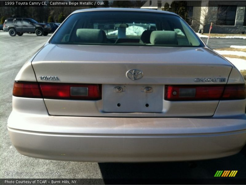 Cashmere Beige Metallic / Oak 1999 Toyota Camry CE