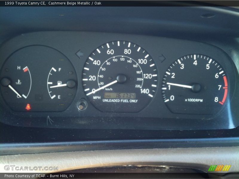 Cashmere Beige Metallic / Oak 1999 Toyota Camry CE