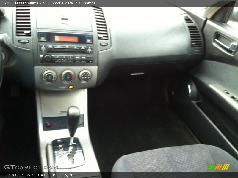 Smoke Metallic / Charcoal 2005 Nissan Altima 2.5 S