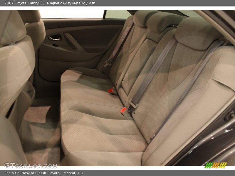 Magnetic Gray Metallic / Ash 2007 Toyota Camry LE