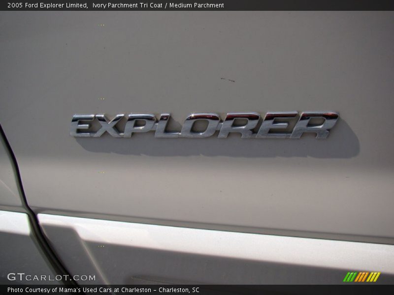 Ivory Parchment Tri Coat / Medium Parchment 2005 Ford Explorer Limited