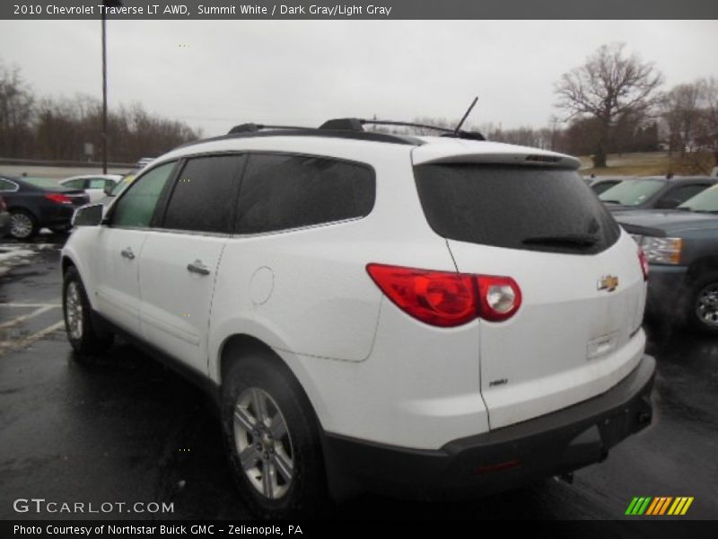 Summit White / Dark Gray/Light Gray 2010 Chevrolet Traverse LT AWD