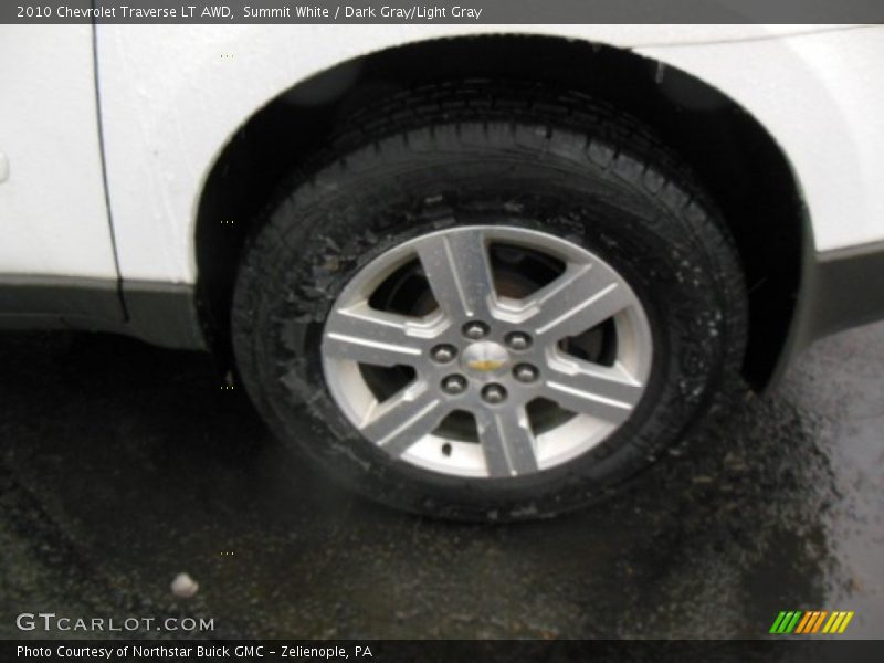 Summit White / Dark Gray/Light Gray 2010 Chevrolet Traverse LT AWD
