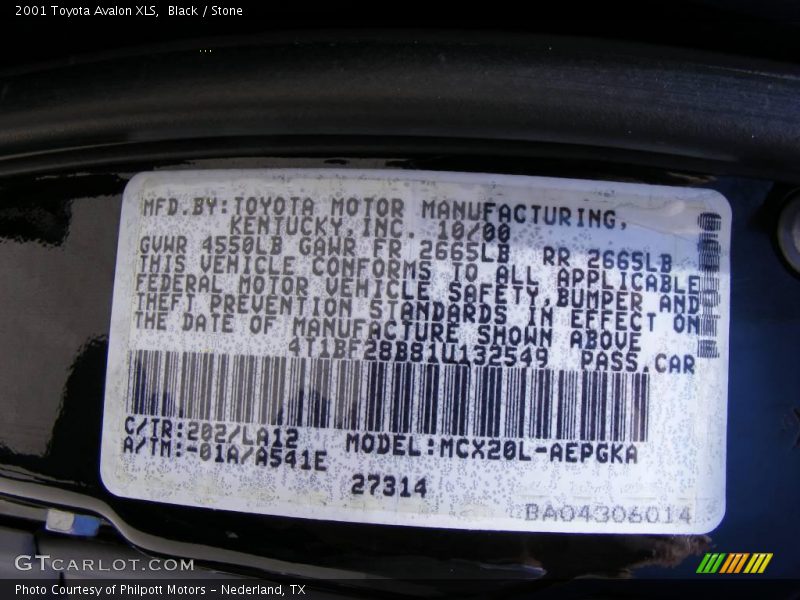 Black / Stone 2001 Toyota Avalon XLS