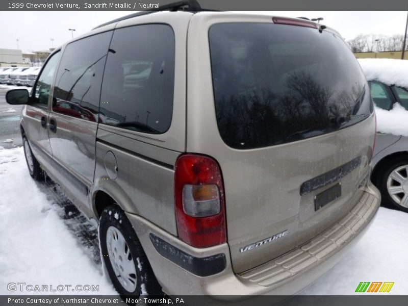 Sandrift Metallic / Neutral 1999 Chevrolet Venture