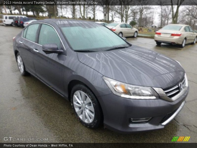 Front 3/4 View of 2013 Accord Touring Sedan