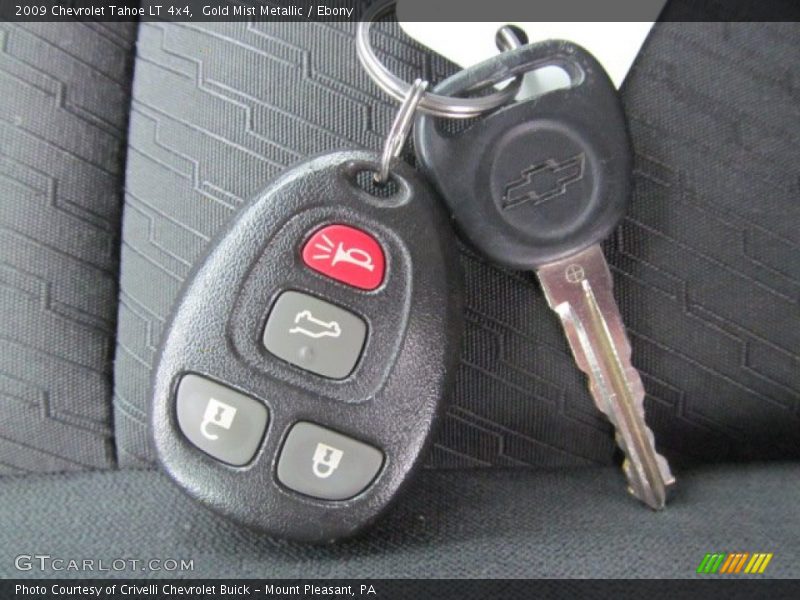 Keys of 2009 Tahoe LT 4x4