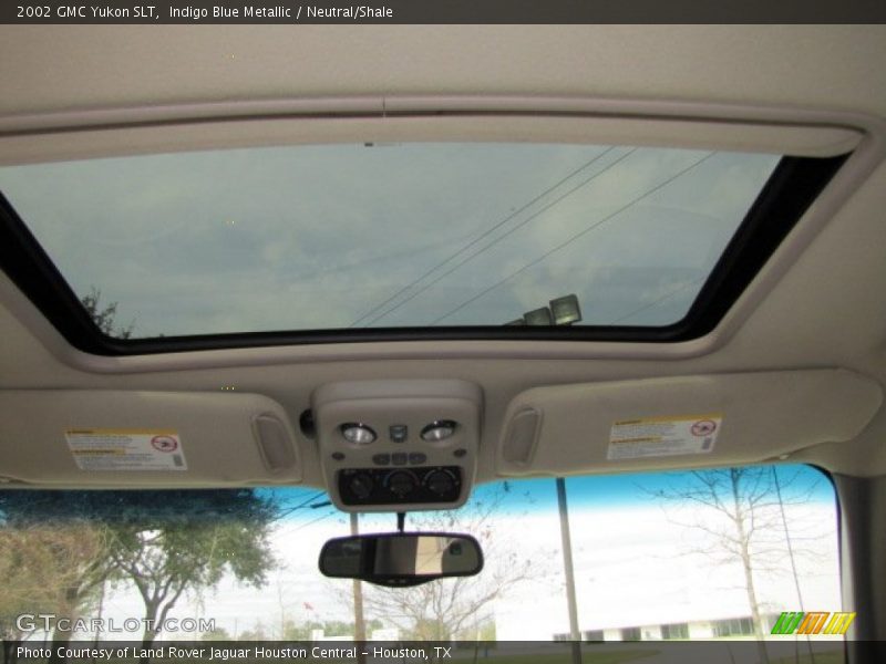 Indigo Blue Metallic / Neutral/Shale 2002 GMC Yukon SLT