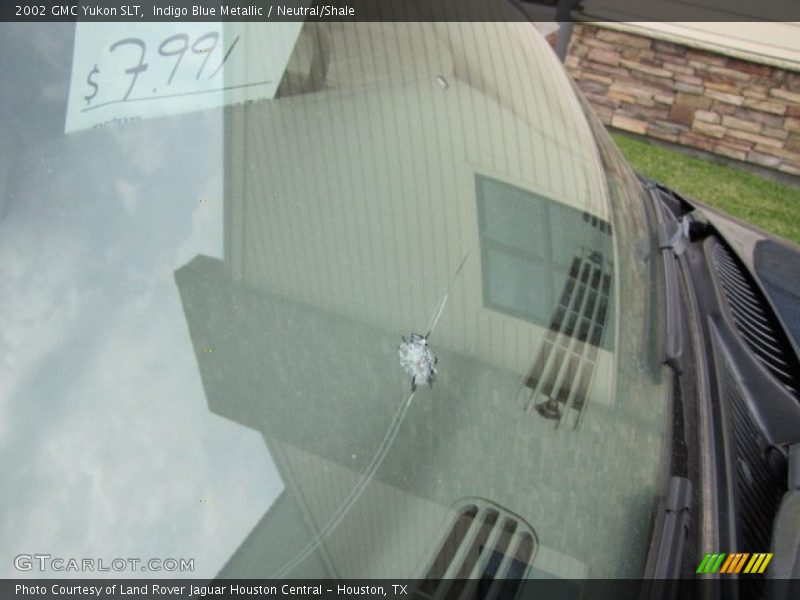 Indigo Blue Metallic / Neutral/Shale 2002 GMC Yukon SLT