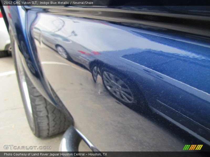 Indigo Blue Metallic / Neutral/Shale 2002 GMC Yukon SLT