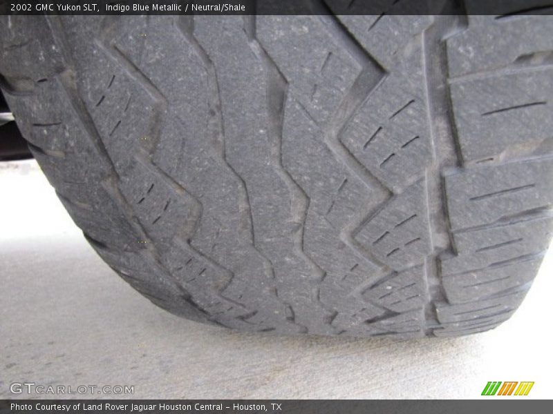 Indigo Blue Metallic / Neutral/Shale 2002 GMC Yukon SLT
