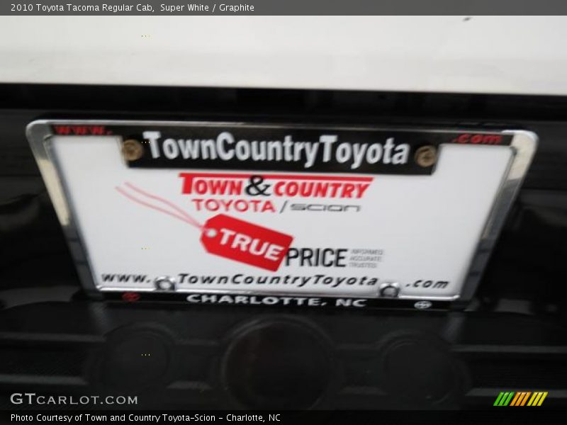 Super White / Graphite 2010 Toyota Tacoma Regular Cab