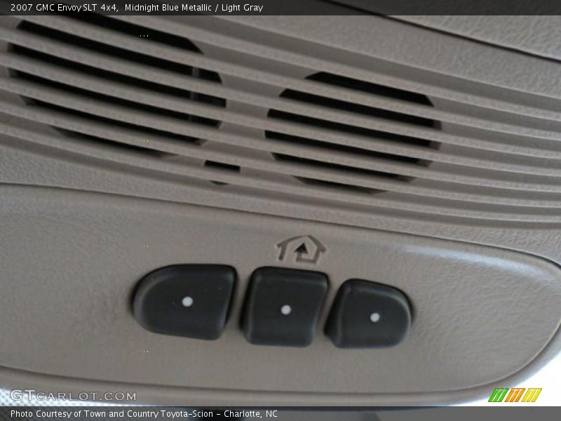Midnight Blue Metallic / Light Gray 2007 GMC Envoy SLT 4x4