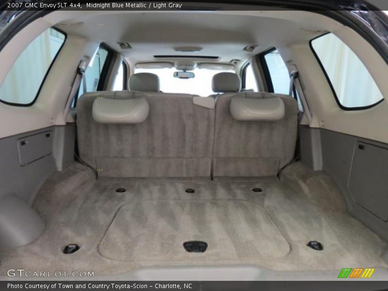  2007 Envoy SLT 4x4 Trunk