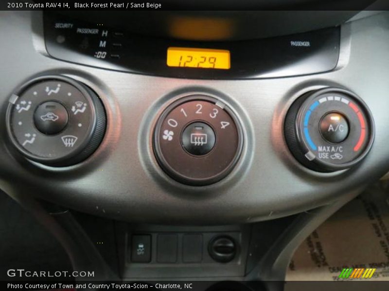 Controls of 2010 RAV4 I4