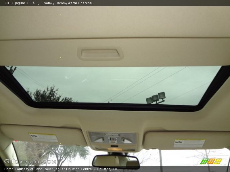Sunroof of 2013 XF I4 T