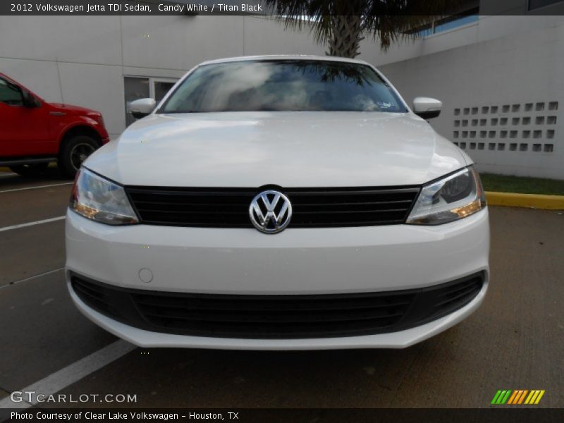 Candy White / Titan Black 2012 Volkswagen Jetta TDI Sedan