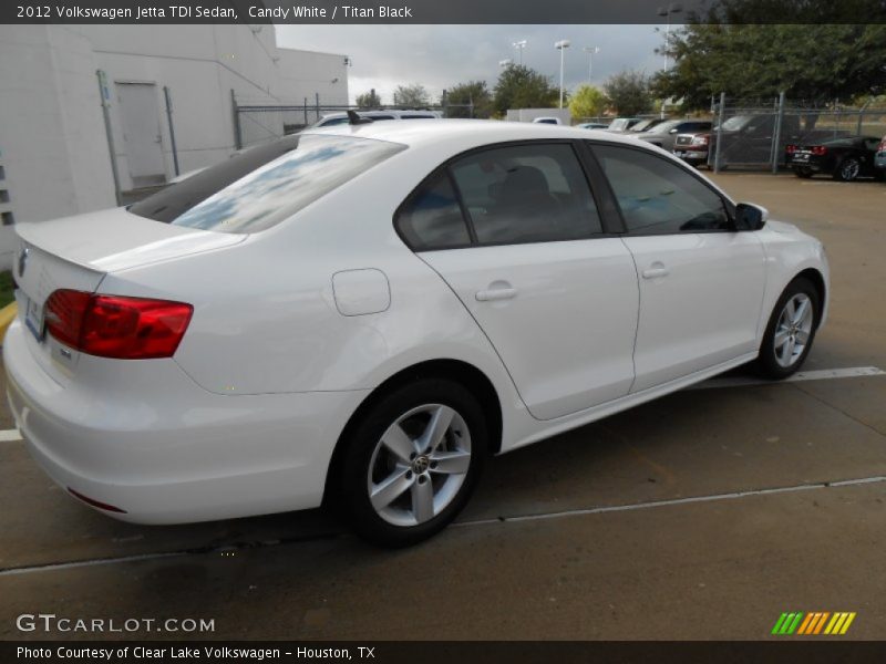 Candy White / Titan Black 2012 Volkswagen Jetta TDI Sedan