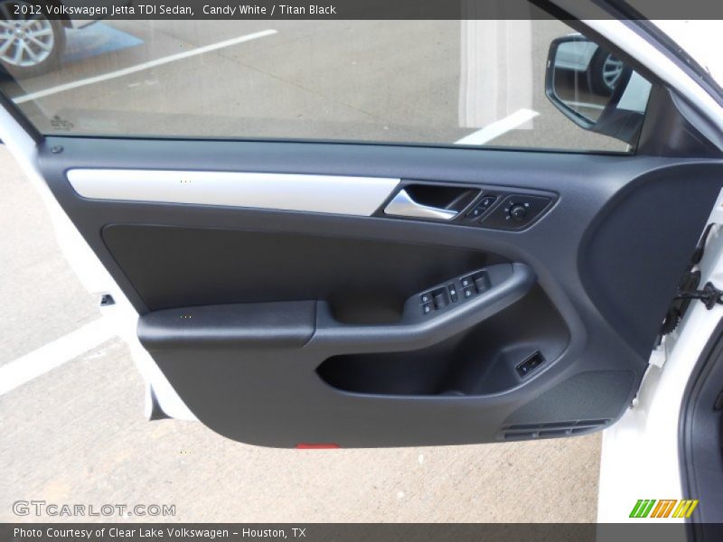 Candy White / Titan Black 2012 Volkswagen Jetta TDI Sedan