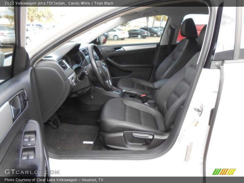 Candy White / Titan Black 2012 Volkswagen Jetta TDI Sedan