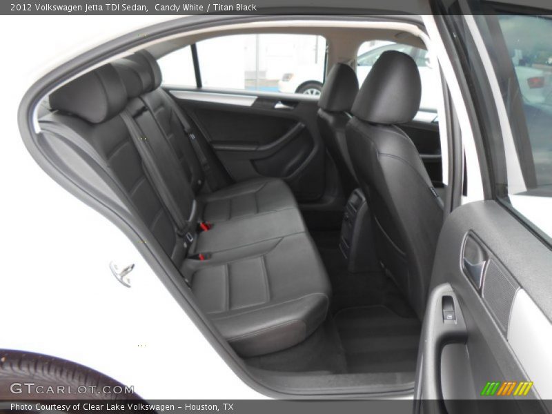 Candy White / Titan Black 2012 Volkswagen Jetta TDI Sedan
