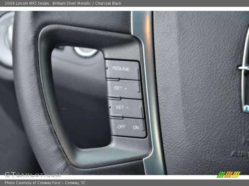 Brilliant Silver Metallic / Charcoal Black 2009 Lincoln MKS Sedan