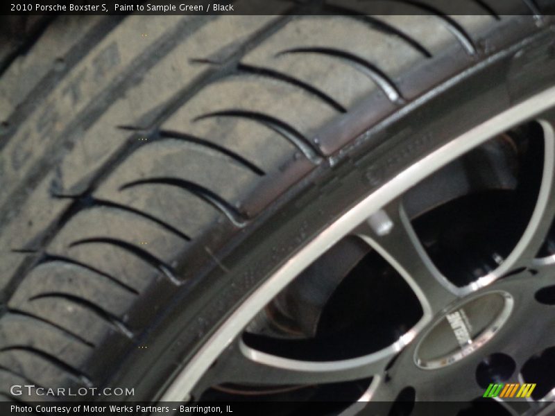 Paint to Sample Green / Black 2010 Porsche Boxster S