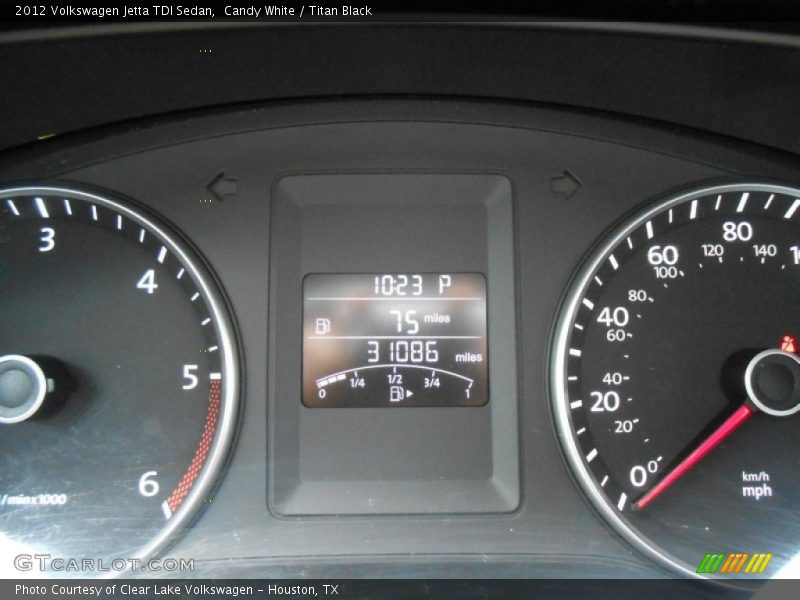 Candy White / Titan Black 2012 Volkswagen Jetta TDI Sedan