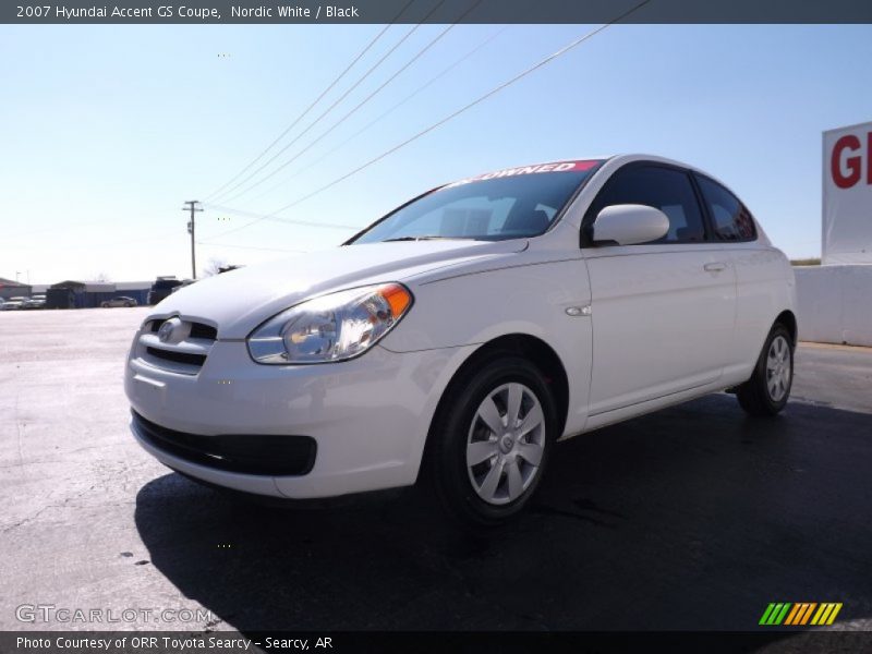 Nordic White / Black 2007 Hyundai Accent GS Coupe