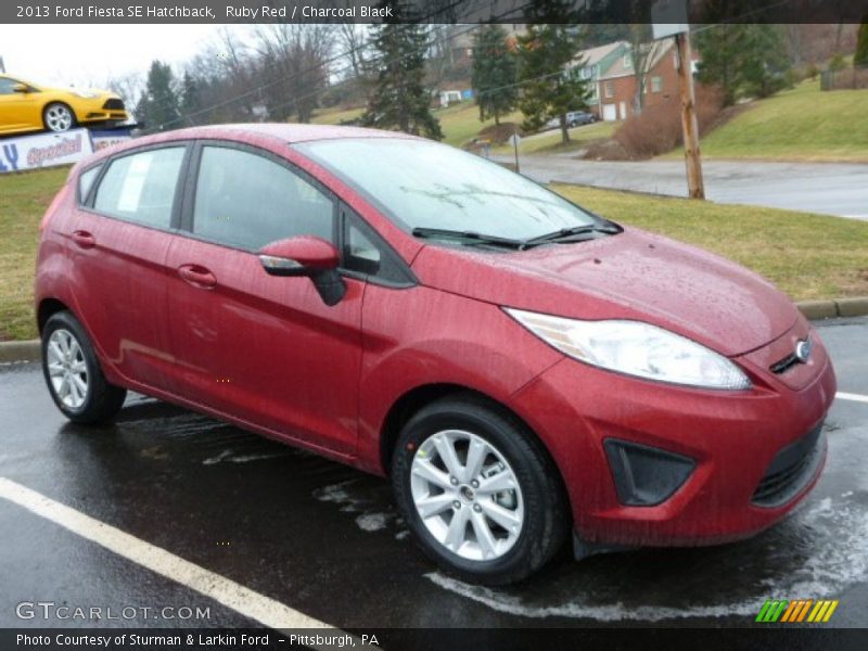 Ruby Red / Charcoal Black 2013 Ford Fiesta SE Hatchback