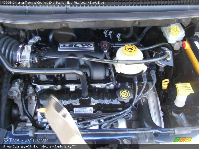 Patriot Blue Pearlcoat / Navy Blue 2003 Chrysler Town & Country LXi
